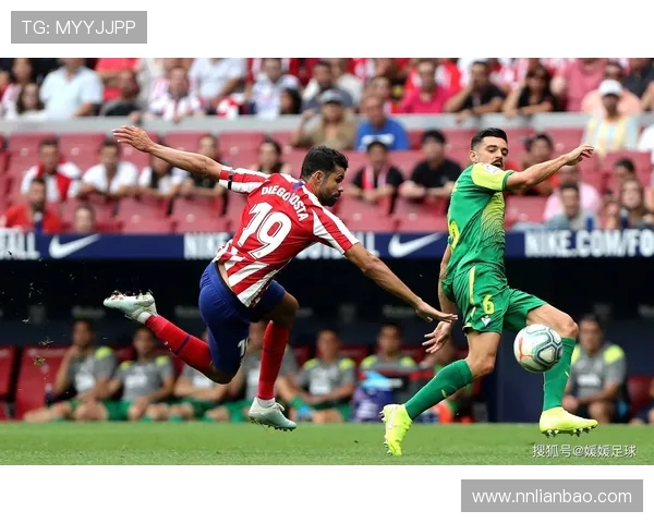 巴列卡诺主场顽强逼平马德里竞技 双方鏖战90分钟未能分出胜负