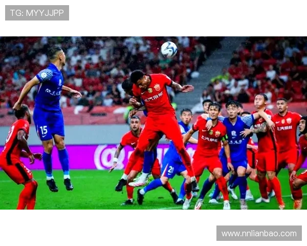 中超激战正酣海港领先蓉城申花紧追不舍积分榜竞争白热化